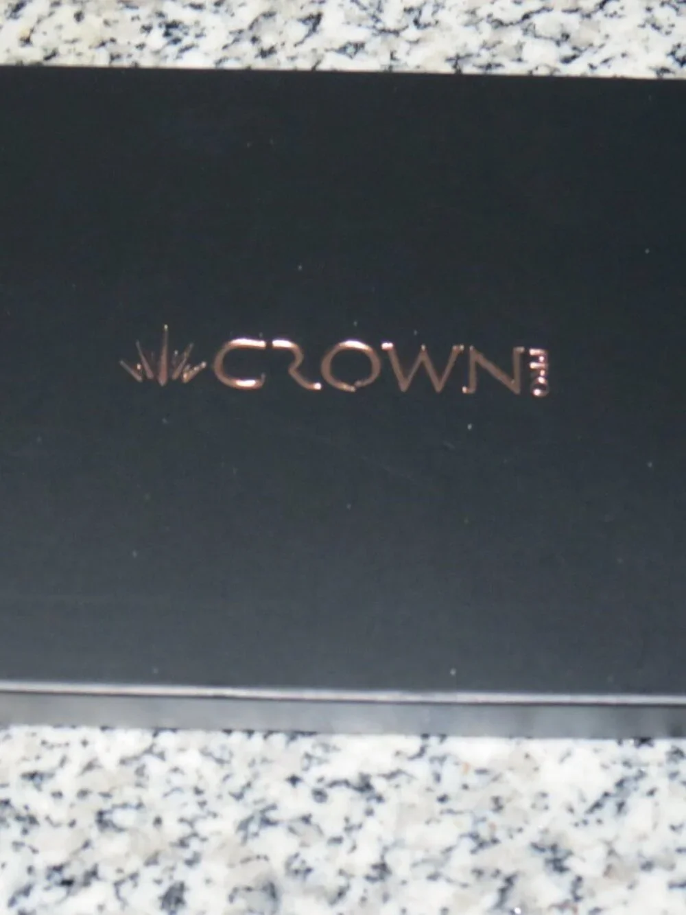 NEW Crown Pro 10 Pan Eyeshadow Palette